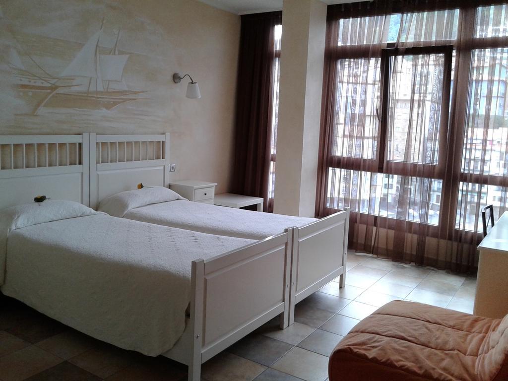 Hotel Zumalabe Mutriku Zewnętrze zdjęcie